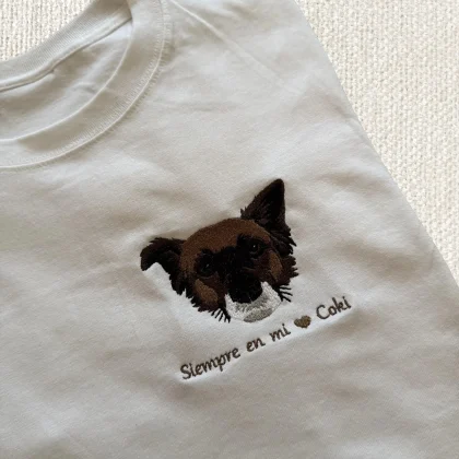 Camiseta bordada