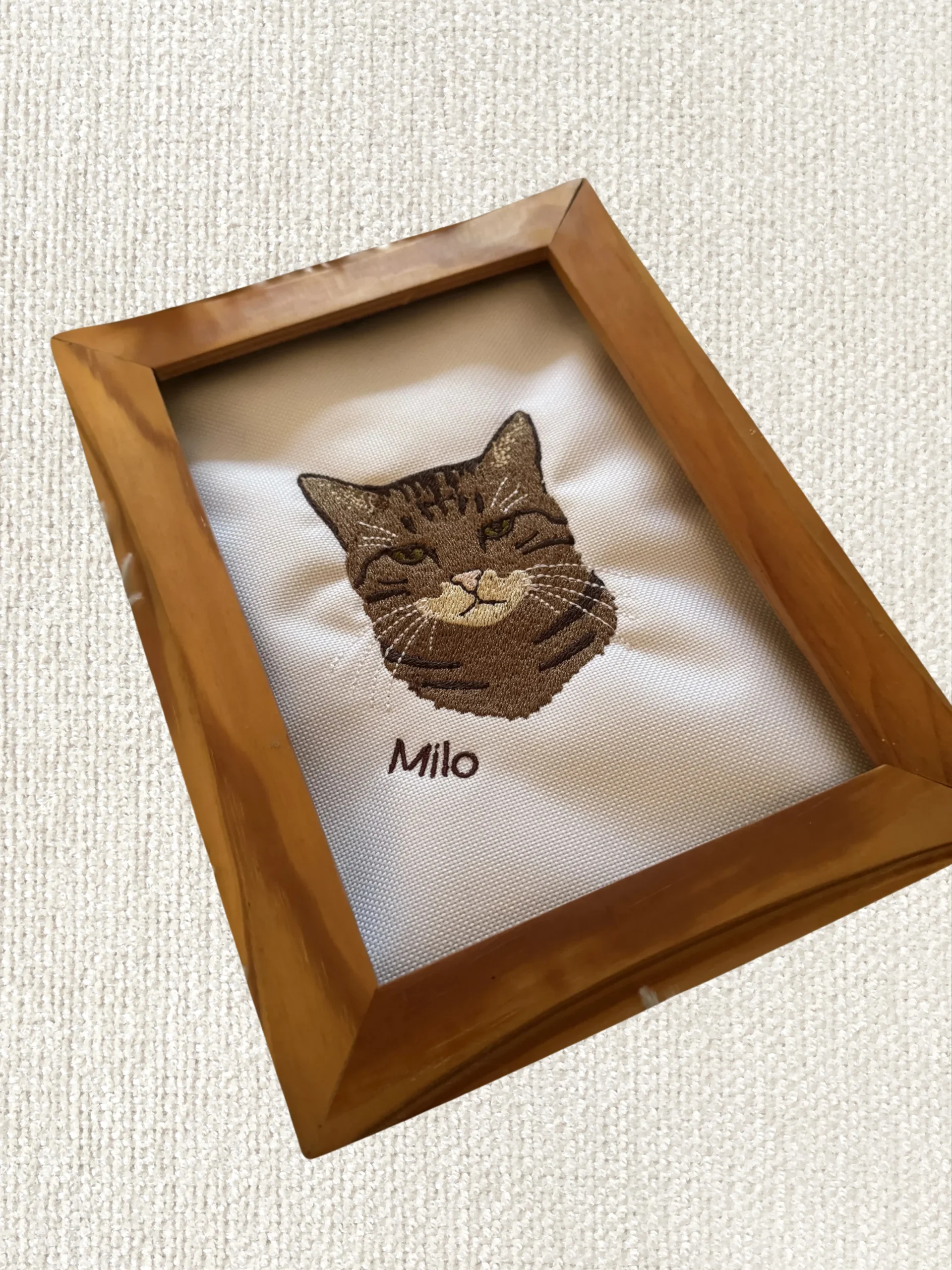 Retrato de mascota borda a color