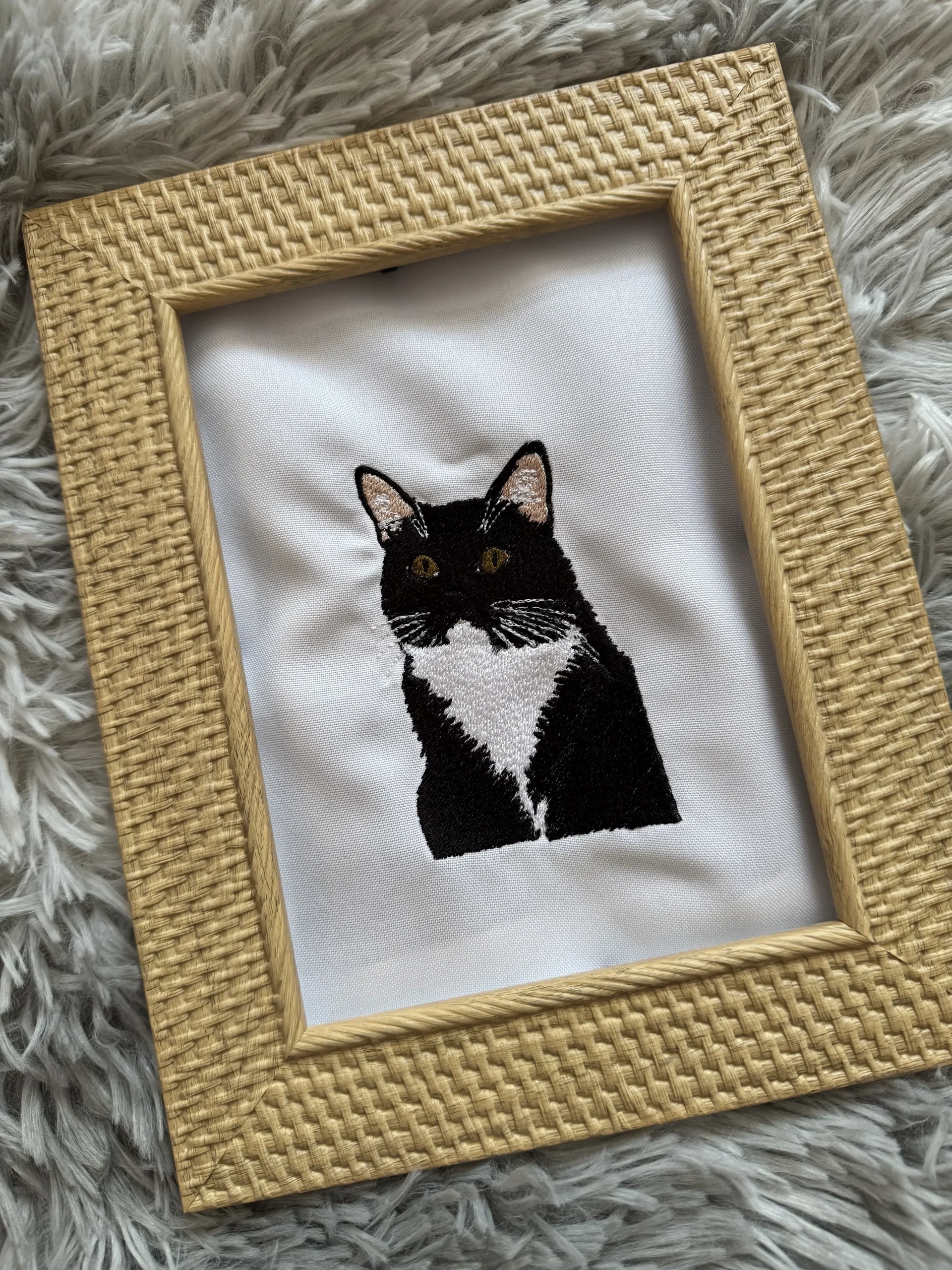 Retrato de mascota borda a color - Imagen 4