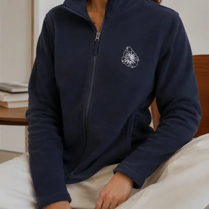 Campera micropolar bordada
